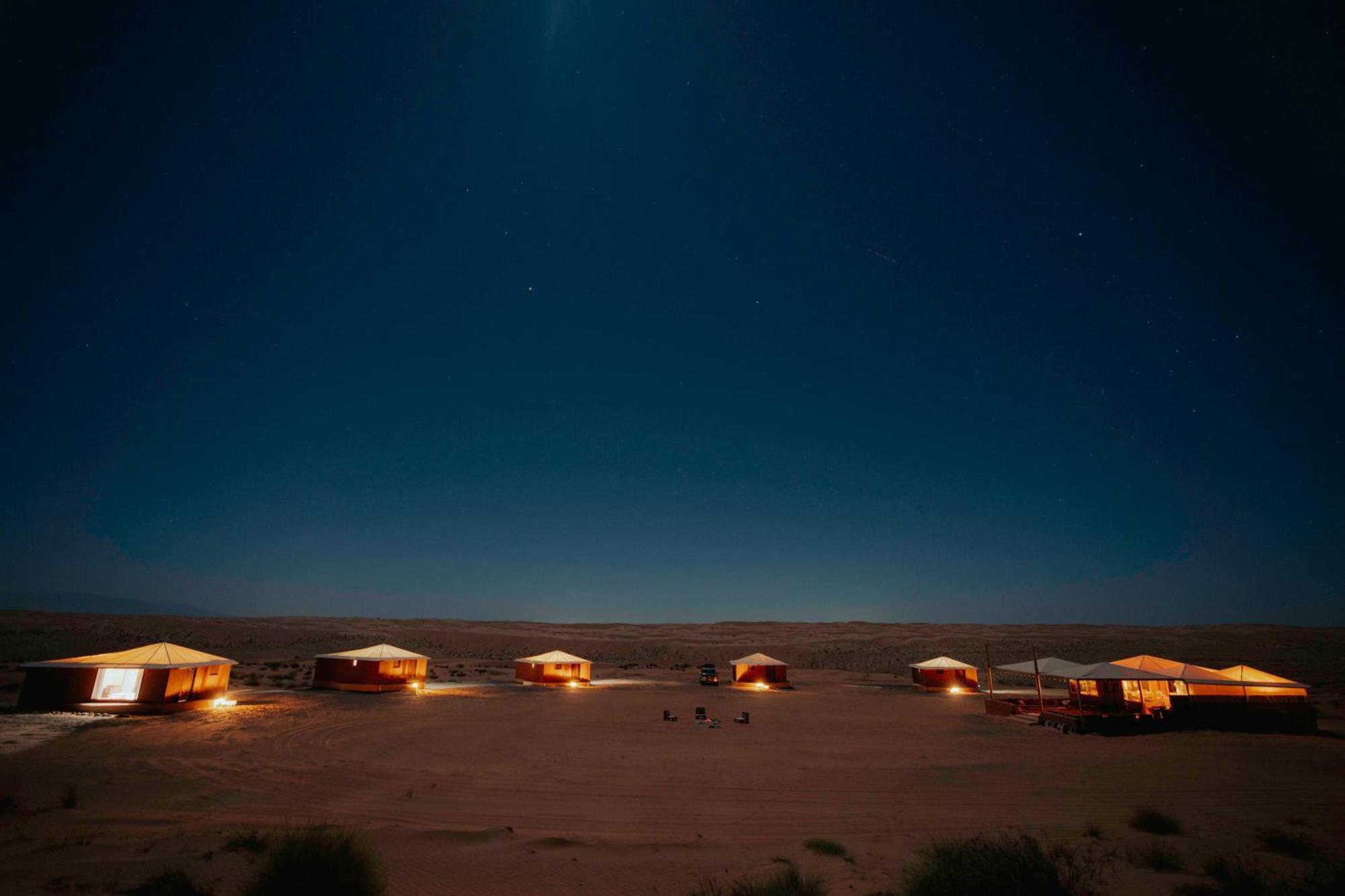 Silent Dunes Camp Hawiyah ภายนอก รูปภาพ